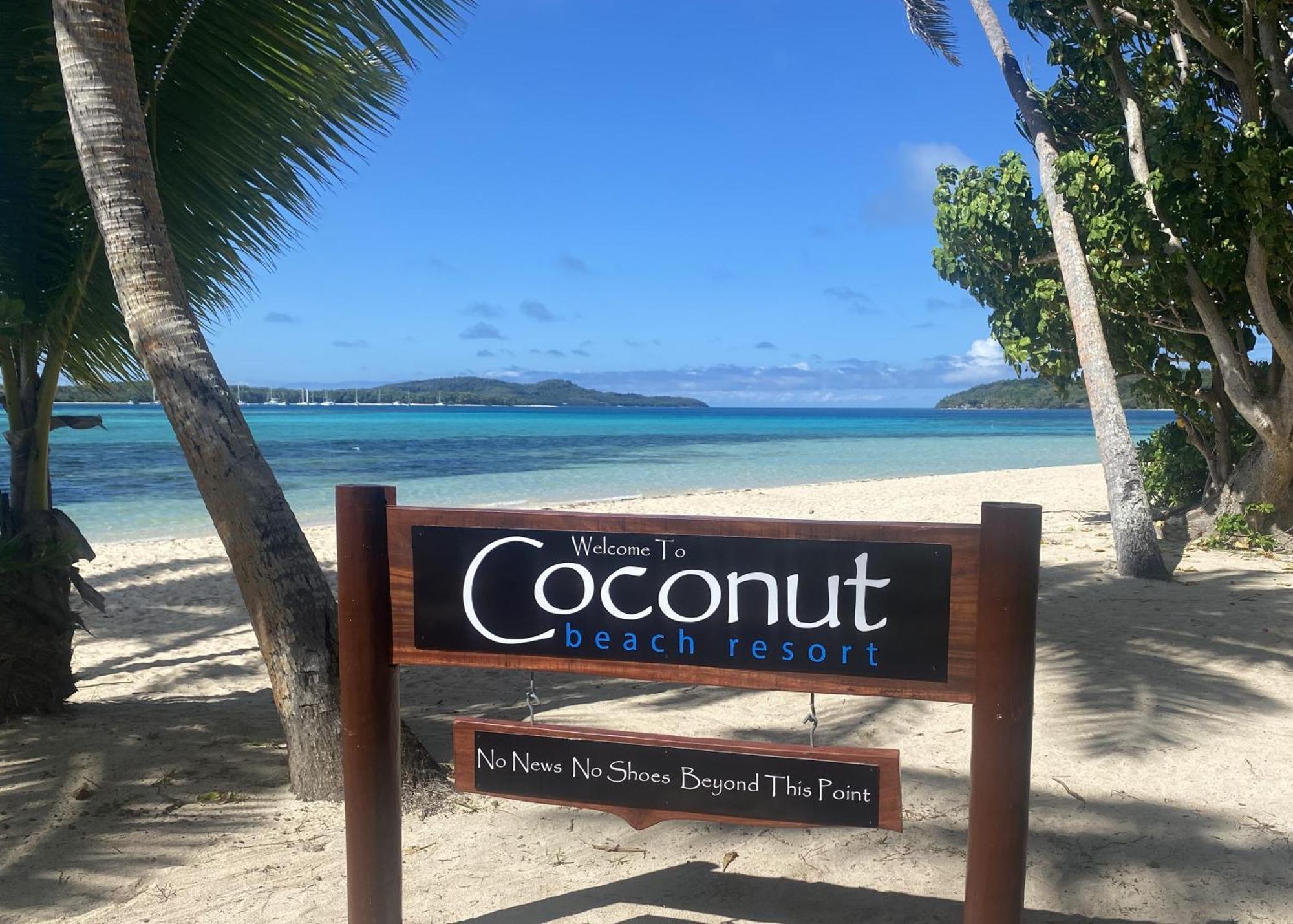 Coconut Beach Resort Tavewa Island Экстерьер фото