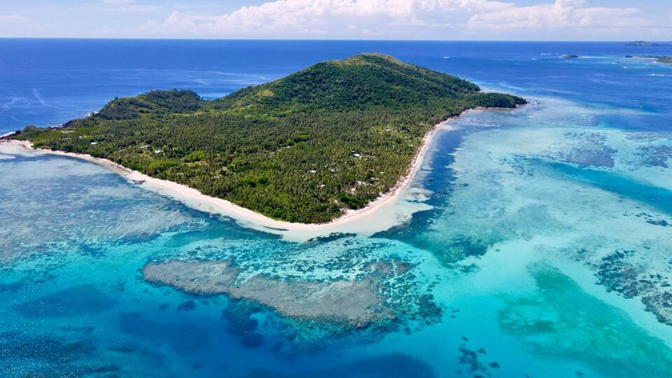 Coconut Beach Resort Tavewa Island Экстерьер фото